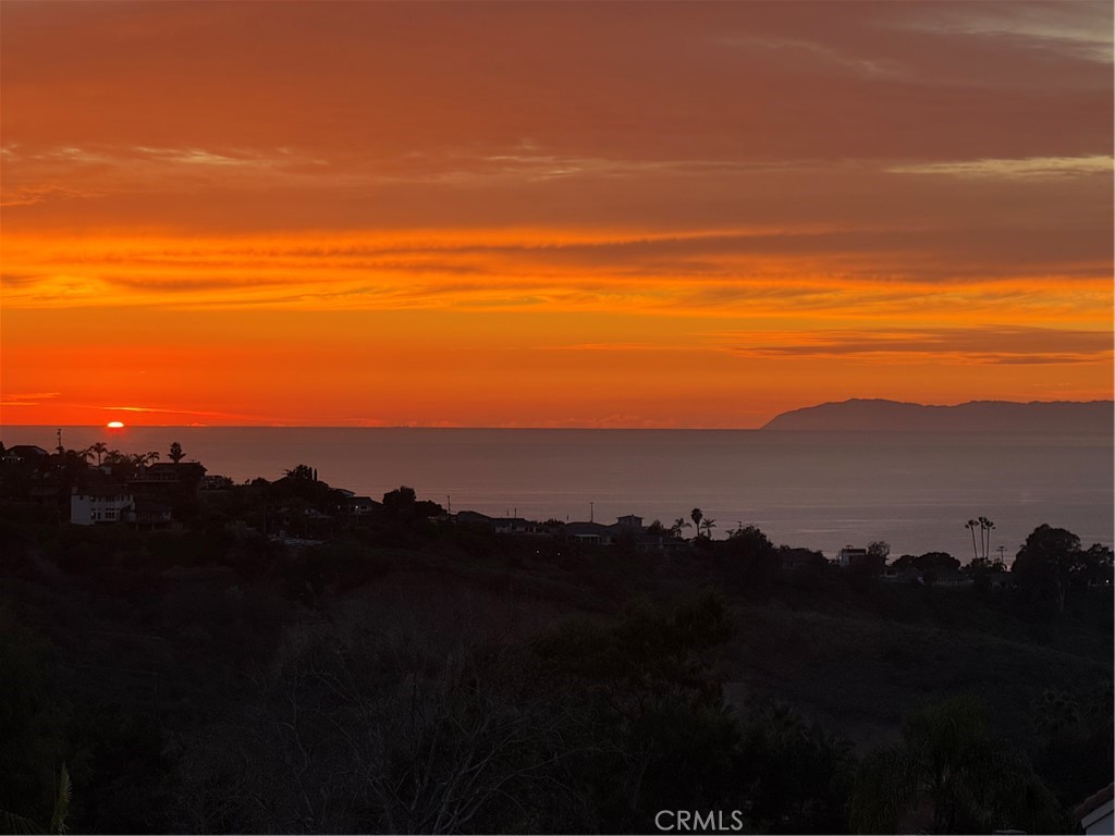 Residential Lease for rent at 42 Camino Katia, San Clemente CA featuring 3 beds and 2 baths