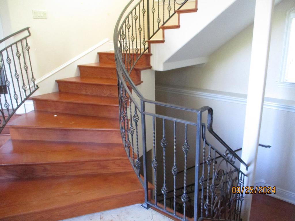 Residential for sale at 15520 Quito Road, Monte Sereno CA featuring 5 beds and 7 baths