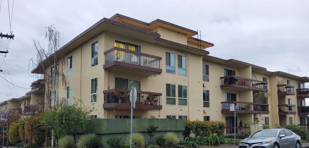 Residential for sale at 555 555 Jean St 528, Oakland CA featuring 1 bed and 1 bath
