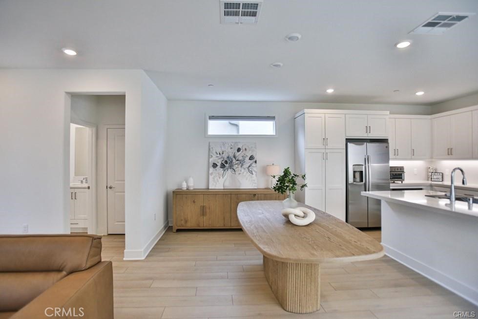 Residential Lease for rent at 187 Junco, Irvine CA featuring 3 beds and 3 baths