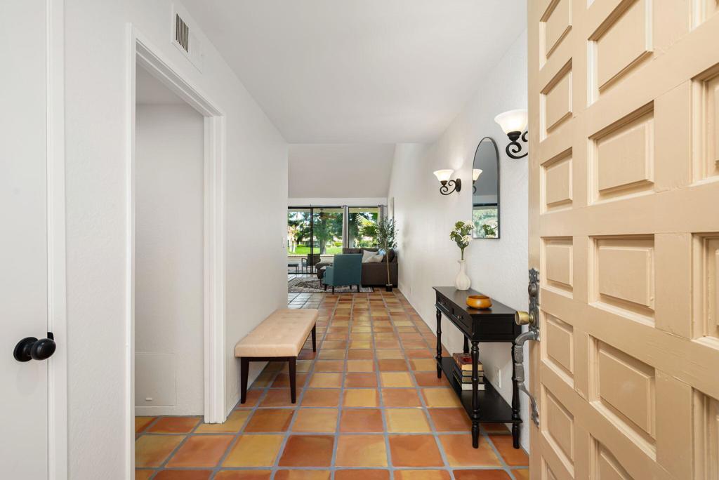 Residential Lease for rent at 280 Tolosa Circle, Palm Desert CA featuring 2 beds and 2 baths