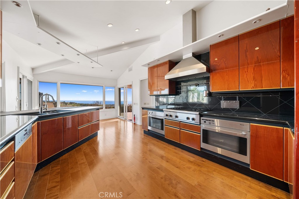 Residential for sale at 1 Jade, Corona Del Mar CA featuring 4 beds and 4 baths