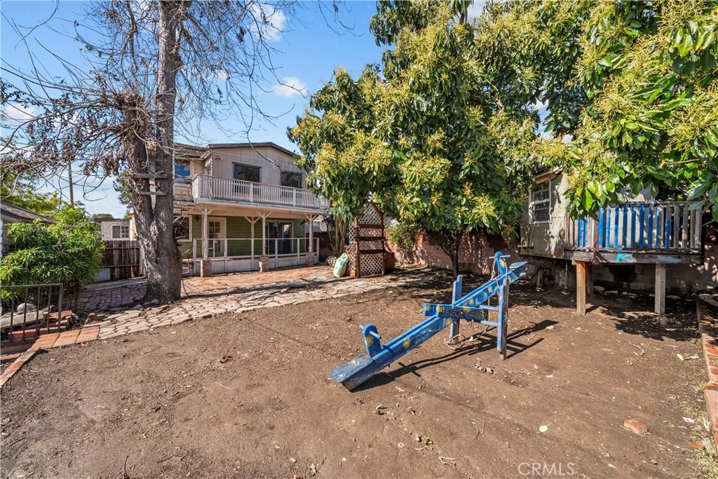 Residential for sale at 5136 Rockland, Los Angeles CA featuring 3 beds and 2 baths