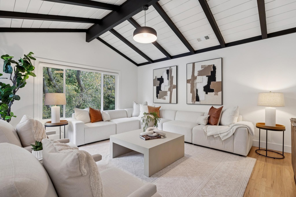 Residential for sale at 2566 2566 Lancaster Rd, Hayward CA featuring 3 beds and 2 baths