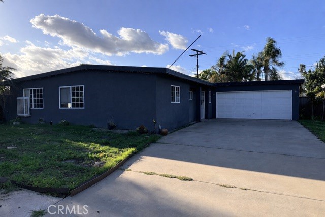 Residential for sale at 848 Via Felipe, Corona CA featuring 4 beds and 2 baths