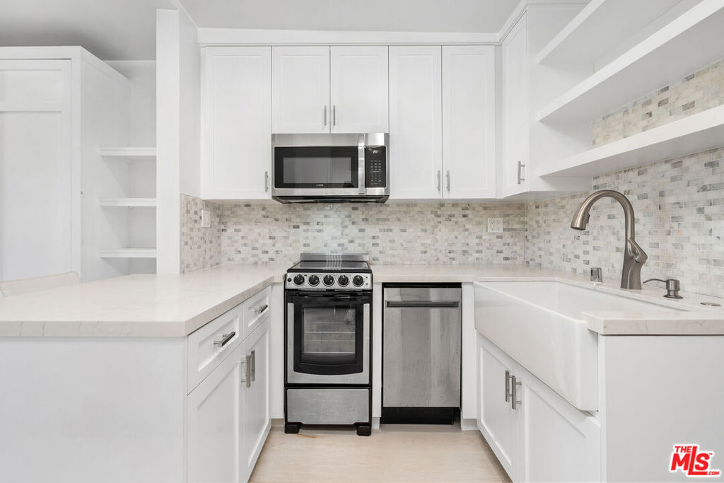 Residential Lease for rent at 26664 Seagull Way A125, Malibu CA and 1 bath