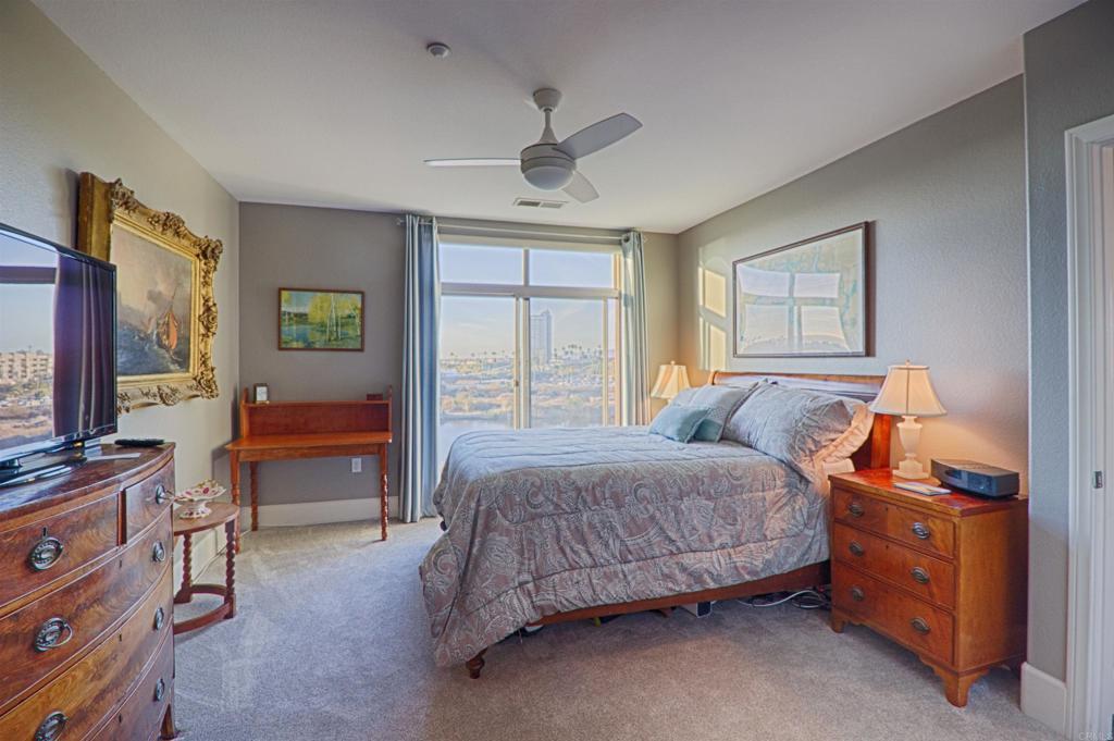 Residential Lease for rent at 1019 Costa Pacifica Way 1206, Oceanside CA featuring 3 beds and 2 baths