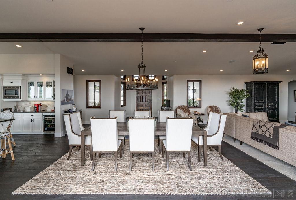 Residential Lease for rent at 604 Camino de Orchidia, Encinitas, San Diego County CA featuring 4 beds and 4 baths
