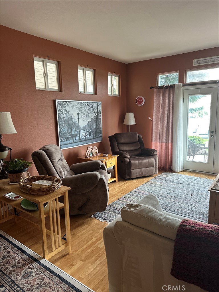 Residential Lease for rent at 610 Main, Huntington Beach CA featuring 3 beds and 3 baths
