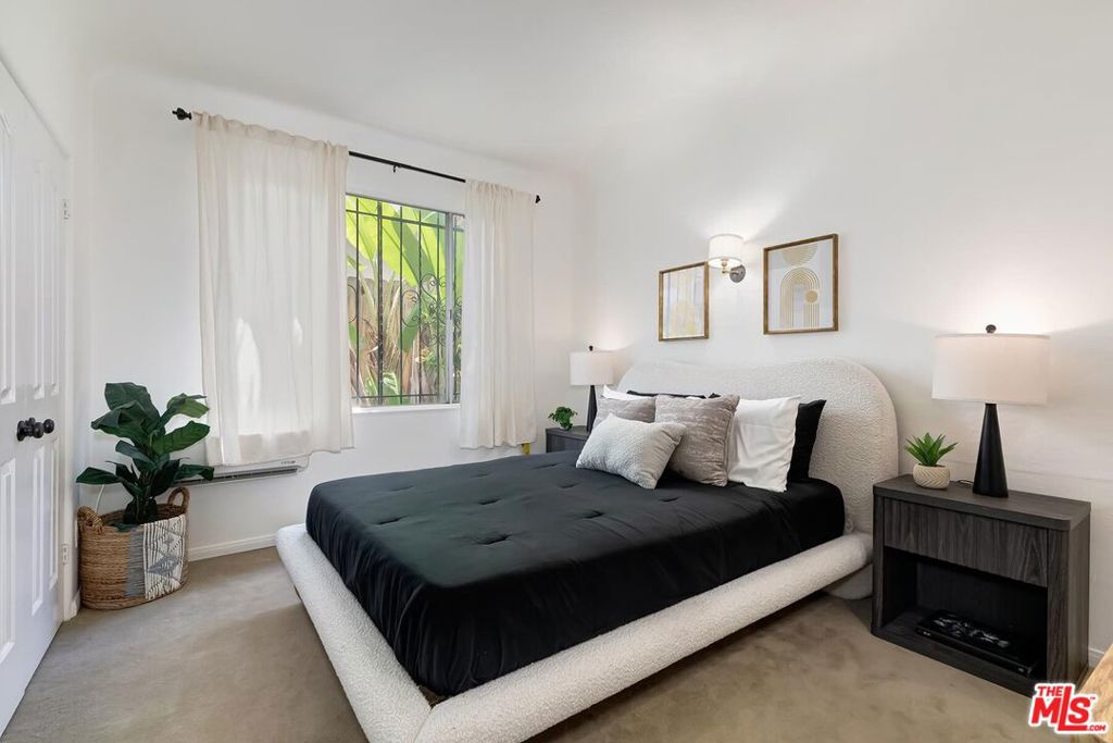 Active for sale at West Hollywood, CA, West Hollywood, CA CA and 1 bath