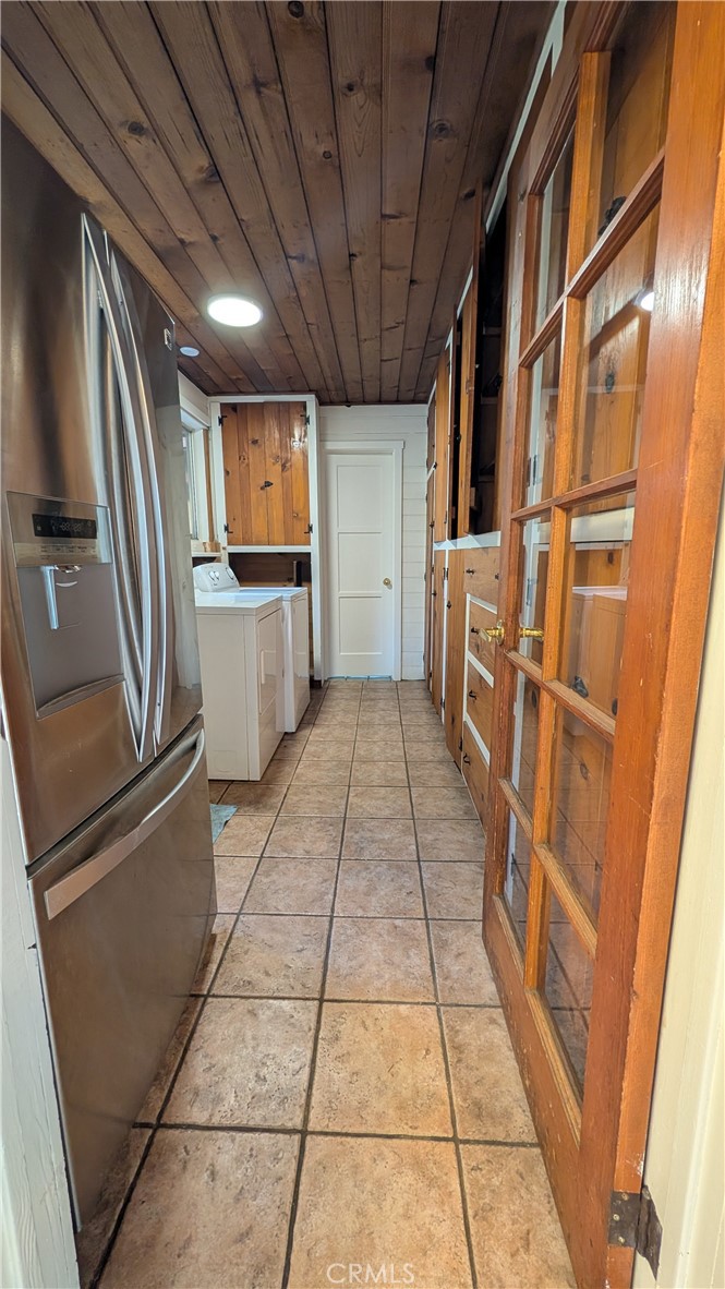 Residential Lease for rent at 546 Griswold Avenue, San Fernando CA featuring 3 beds and 2 baths