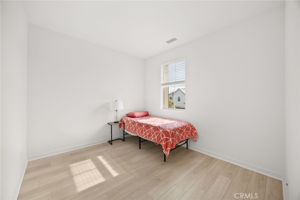 Residential for sale at 721 Crested Lark, Rancho Mission Viejo CA featuring 3 beds and 3 baths