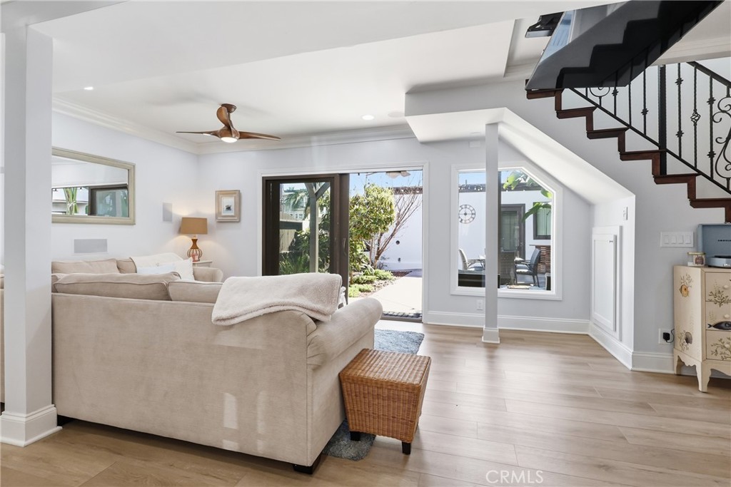 Single Family Residence for sale at 6600 E Ocean, Long Beach, CA featuring 3 beds and 4 baths