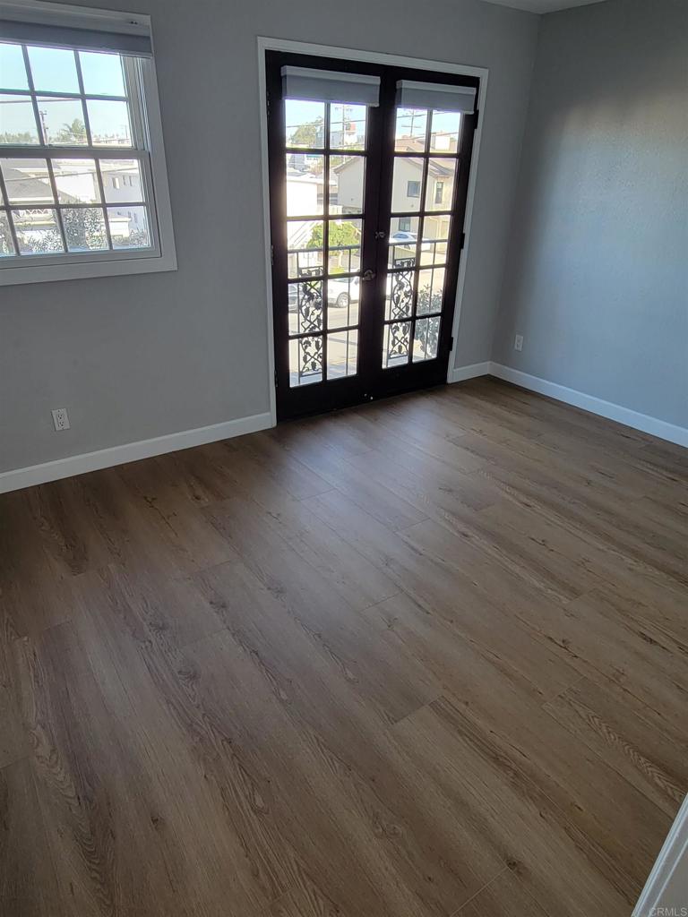 Residential Lease for rent at 1263 Robinson Avenue 12, San Diego, San Diego County CA featuring 2 beds and 2 baths