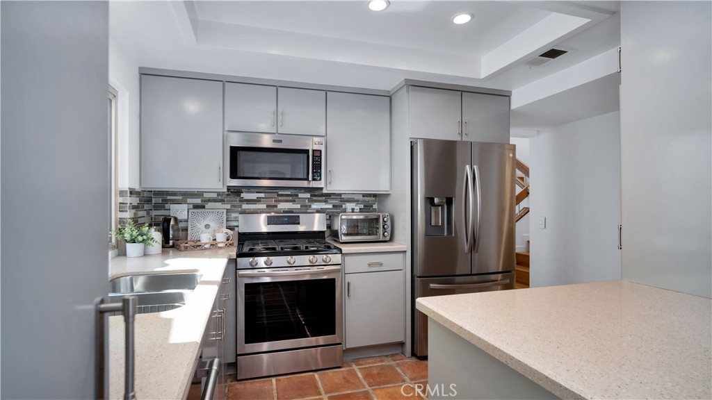 Residential for sale at 3 Varesa, Irvine CA featuring 3 beds and 3 baths