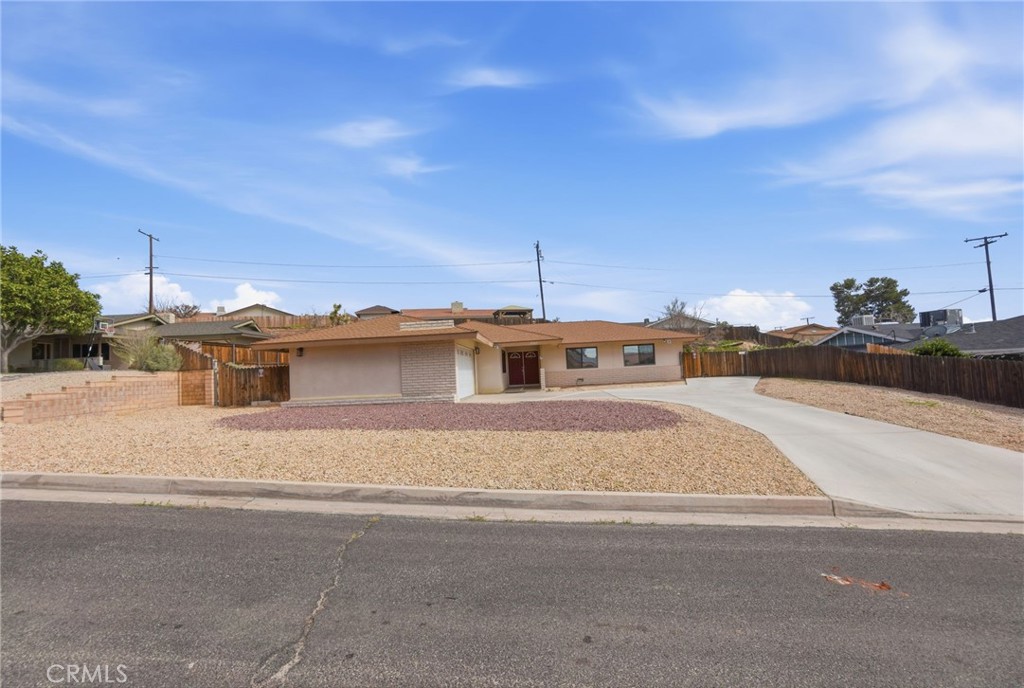 15103 Wilson Court, Apple Valley, CA — listing photo 1