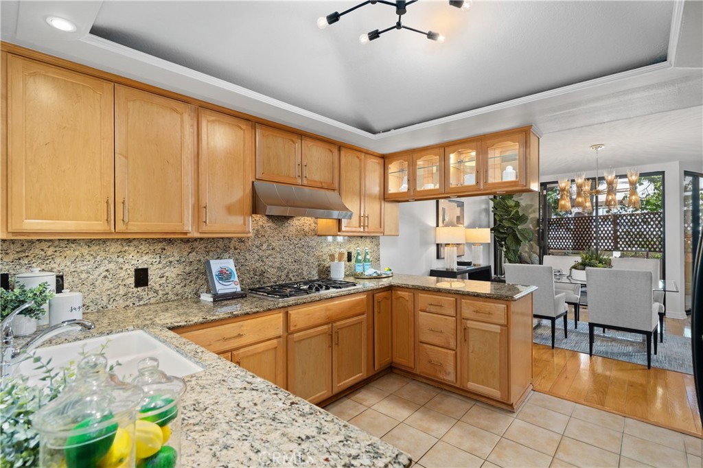 Residential for sale at 11687 Bellagio 12, Los Angeles CA featuring 2 beds and 3 baths