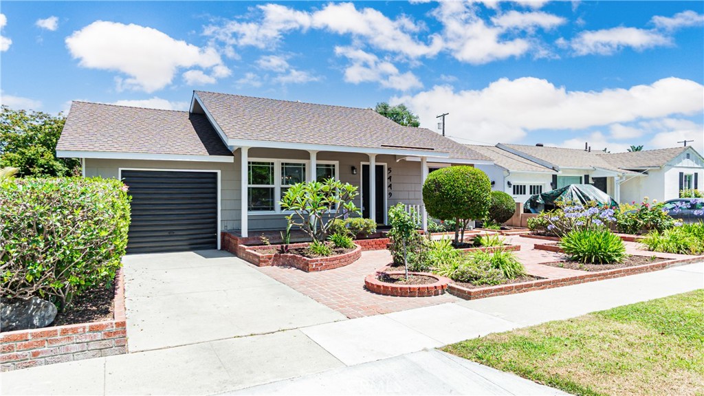 Single Family Residence for sale at 5449 E Fairbrook, Long Beach, CA featuring 3 beds and 2 baths