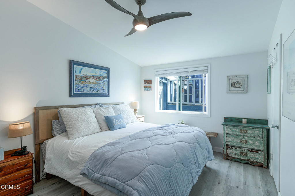 Residential Lease for rent at 1089 Belfast Lane, Ventura CA featuring 3 beds and 2 baths