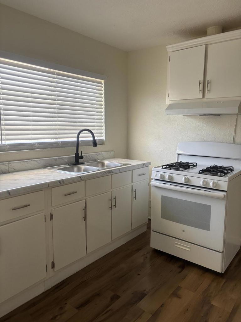 Single Family Residence for rent at 83632 Manzanita Avenue B, Indio, CA featuring 1 bed and 1 bath