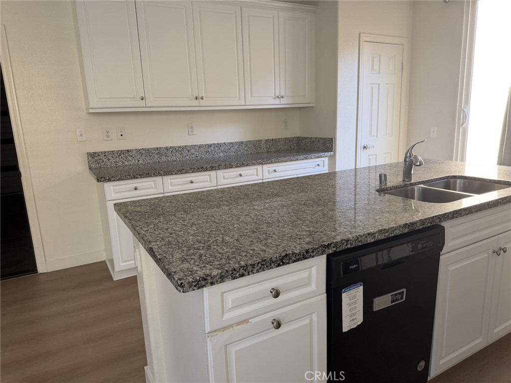 Residential Lease for rent at 8603 Founders Grove, Chino CA featuring 3 beds and 2 baths