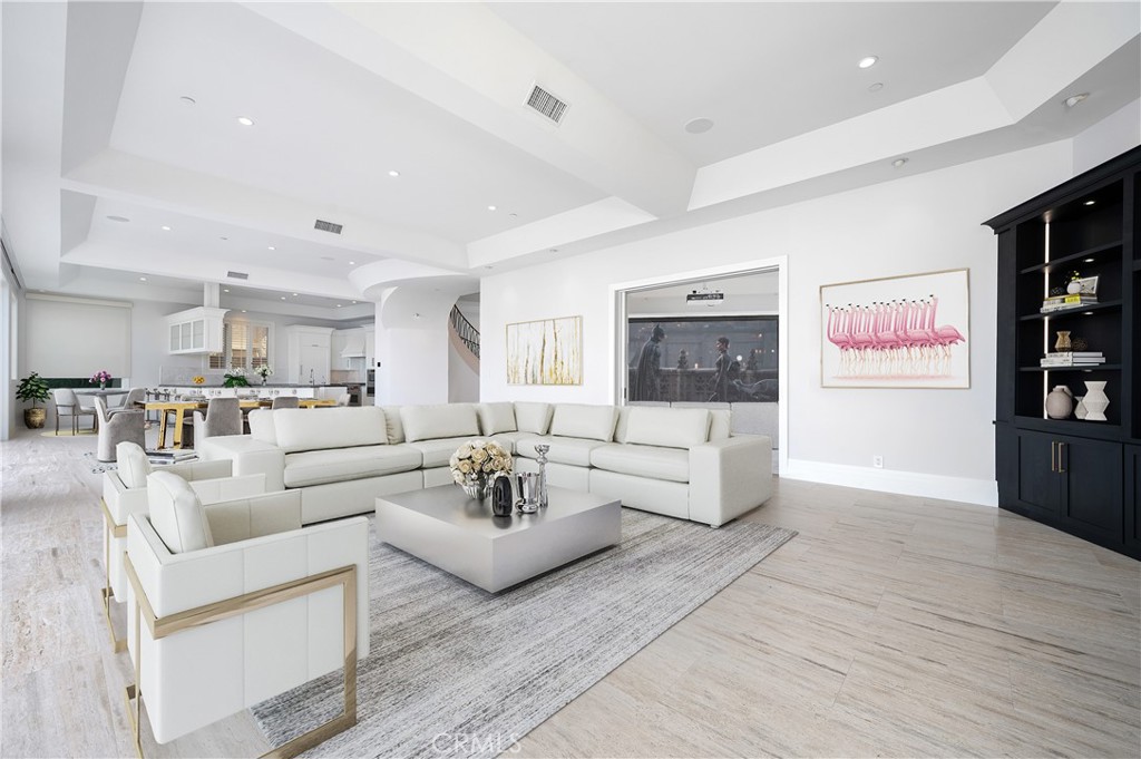 Residential Lease for rent at 45 Linda Isle, Newport Beach CA featuring 4 beds and 6 baths