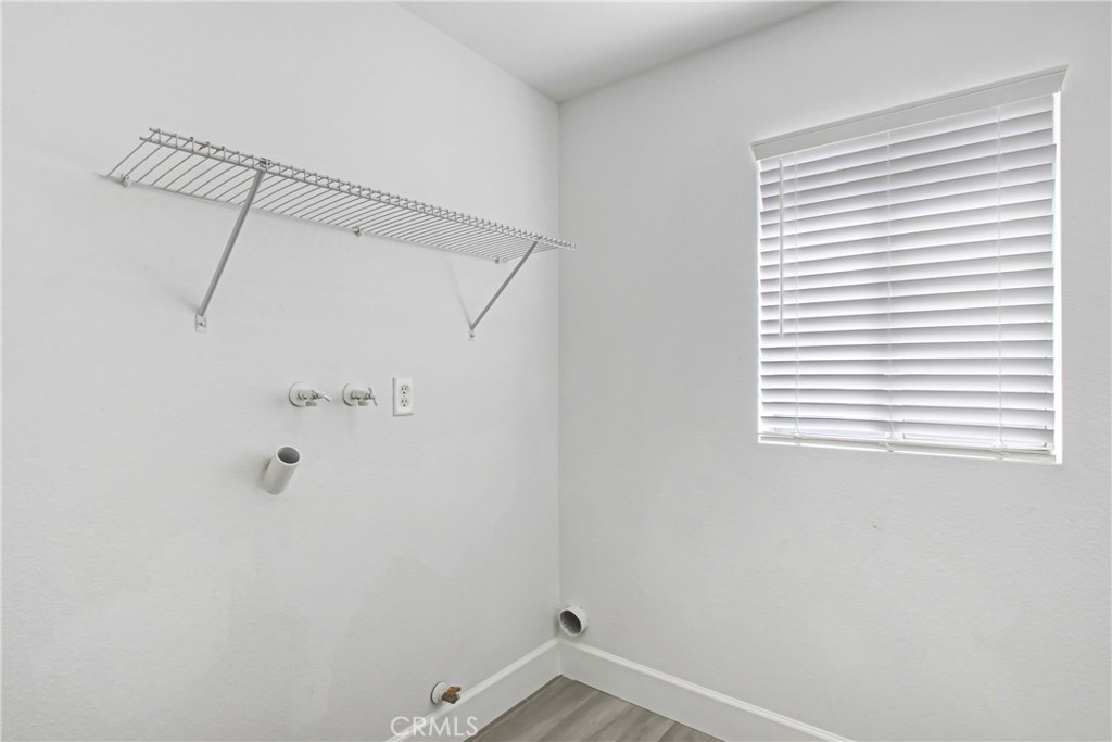Residential Lease for rent at 11841 Gage, Rancho Cucamonga CA featuring 3 beds and 3 baths