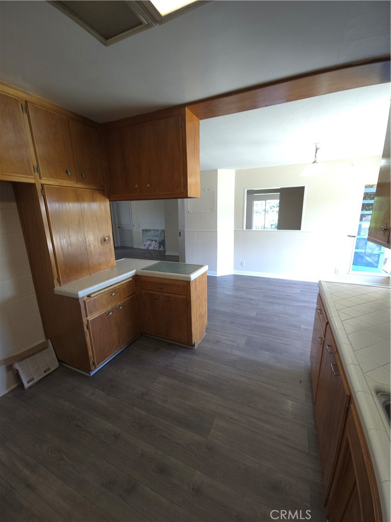 Residential Lease for rent at 1508 Magnolia, Ontario CA featuring 3 beds and 2 baths