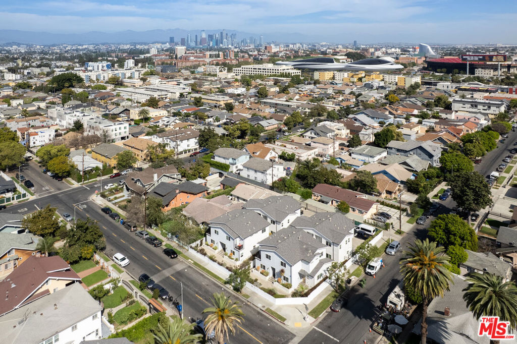 Residential Income for sale at 1135 Leighton Avenue, Los Angeles, CA featuring 12 beds and 12 baths