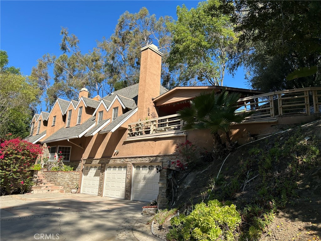 Residential Lease for rent at 300 S Timken, Anaheim CA featuring 4 beds and 3 baths