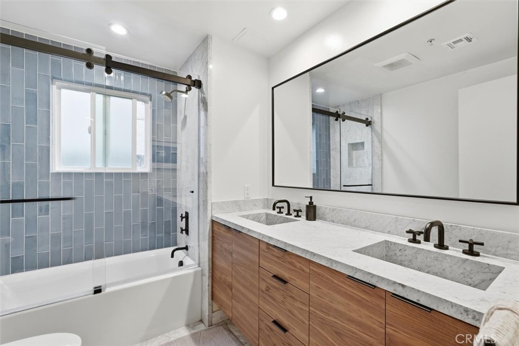 Residential for sale at 943 14th Street 101, Santa Monica CA featuring 2 beds and 2 baths