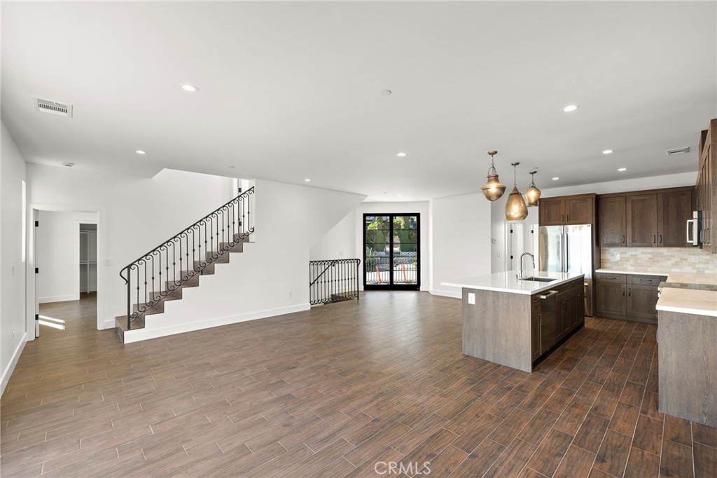 Residential Lease for rent at 34191 San Mareno A, Dana Point CA featuring 3 beds and 3 baths