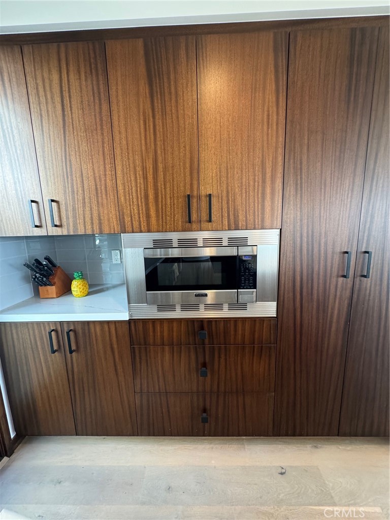 Residential Lease for rent at 1120 Palm, Hermosa Beach, Los Angeles County CA featuring 4 beds and 5 baths