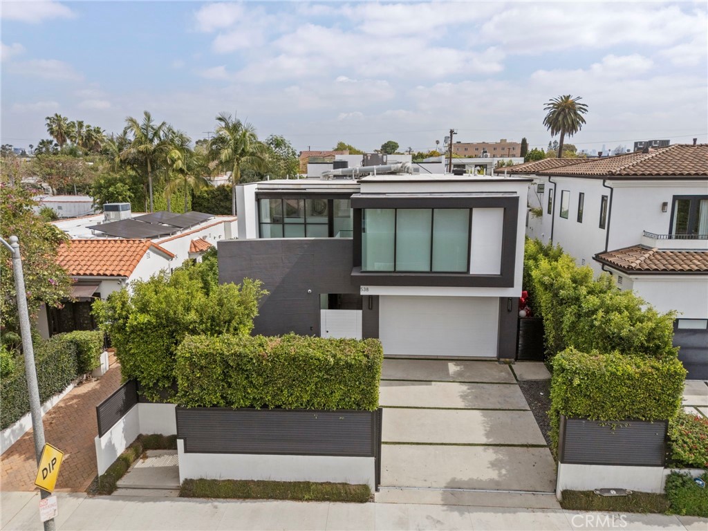 Single Family Residence for sale at 538 Alta Vista, Los Angeles, CA featuring 5 beds and 6 baths