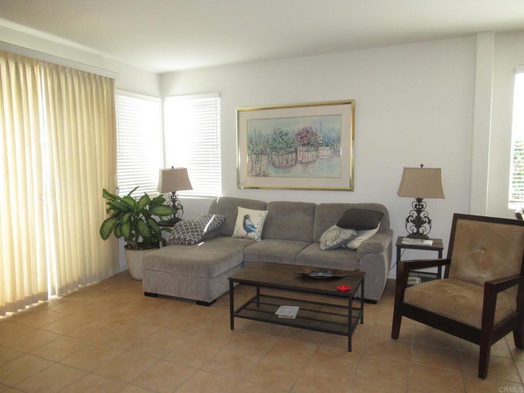 Residential Lease for rent at 6033 Patmos Way, Oceanside, San Diego County CA featuring 2 beds and 3 baths