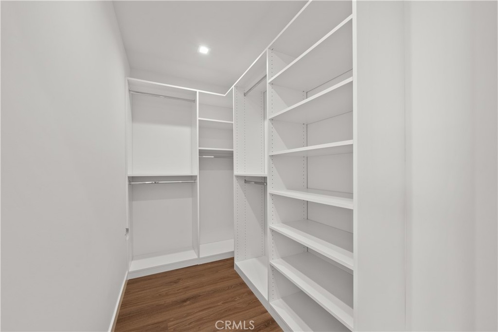 Residential Lease for rent at 101 Via Colusa, Redondo Beach CA featuring 5 beds and 5 baths