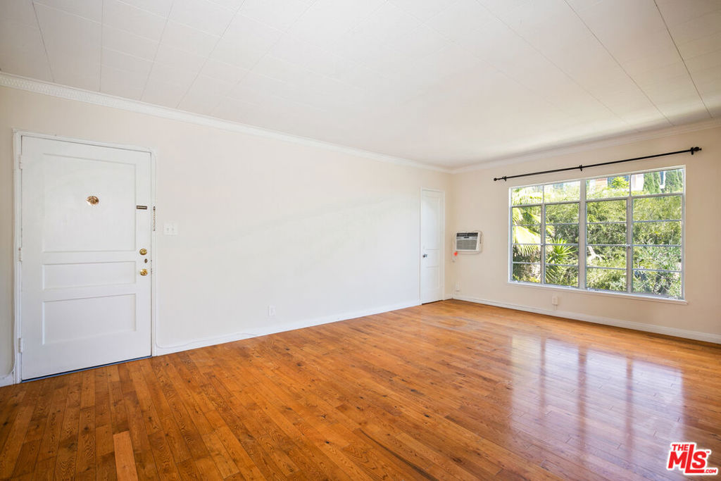 Residential Lease for rent at 1323 N OLIVE Drive 29C, West Hollywood, Los Angeles CA featuring 1 bed and 1 bath