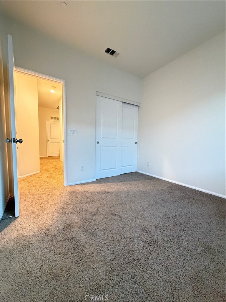 Residential Lease for rent at 7366 Solstice, Rancho Cucamonga CA featuring 3 beds and 3 baths