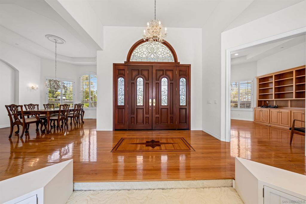 Residential Lease for rent at , Encinitas CA featuring 3 beds and 4 baths