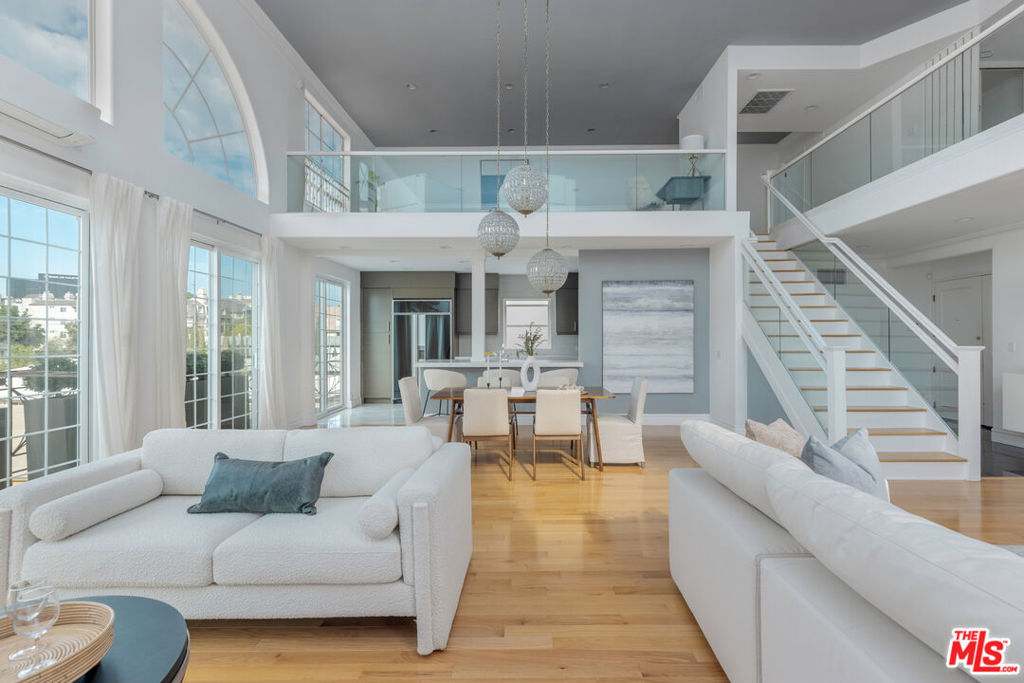Condominium for sale at 11723 Goshen Avenue 302, Los Angeles, CA featuring 4 beds and 4 baths