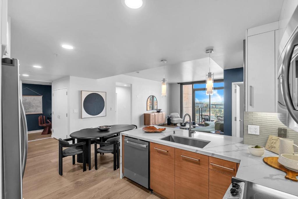 Residential for sale at 38 N Almaden Boulevard 1115, San Jose CA featuring 2 beds and 2 baths