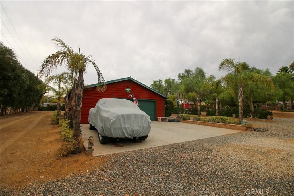 Residential Lease for rent at 29054 Eurton Lane, Menifee CA featuring 1 bed and 1 bath