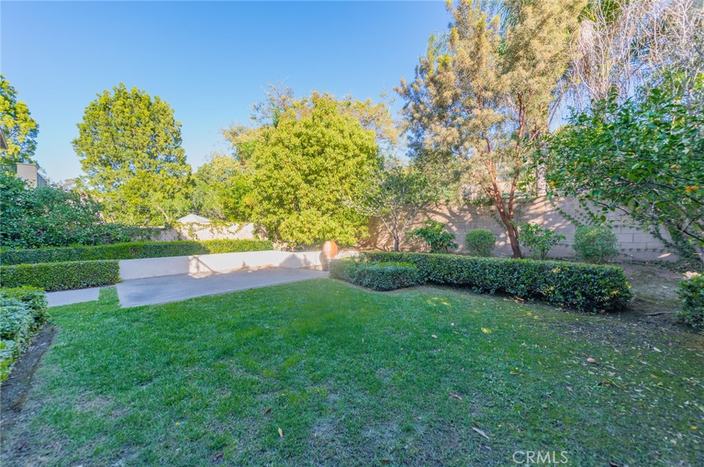 Residential Lease for rent at 24 Sebastian, Irvine CA featuring 3 beds and 3 baths