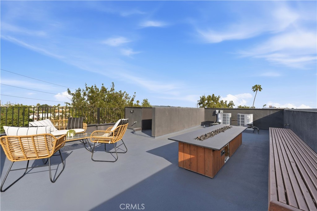 Residential for sale at 3601 Mclaughlin Avenue, Los Angeles CA featuring 3 beds and 3 baths