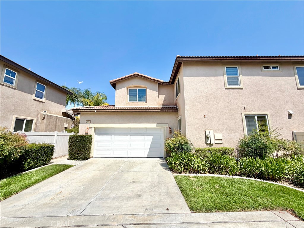Residential Lease for rent at 37168 Galileo Lane, Murrieta CA featuring 3 beds and 3 baths