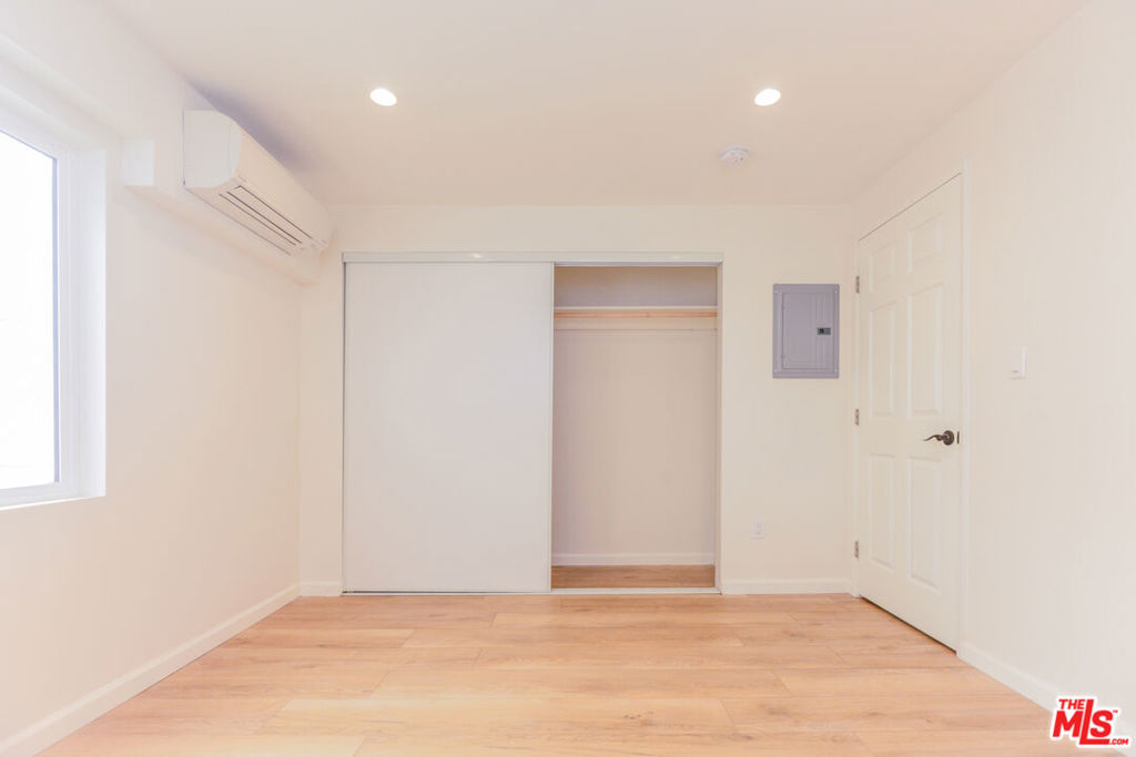 Residential Lease for rent at 1855 Euclid Street 1851C, Santa Monica, Los Angeles County CA featuring 1 bed and 1 bath