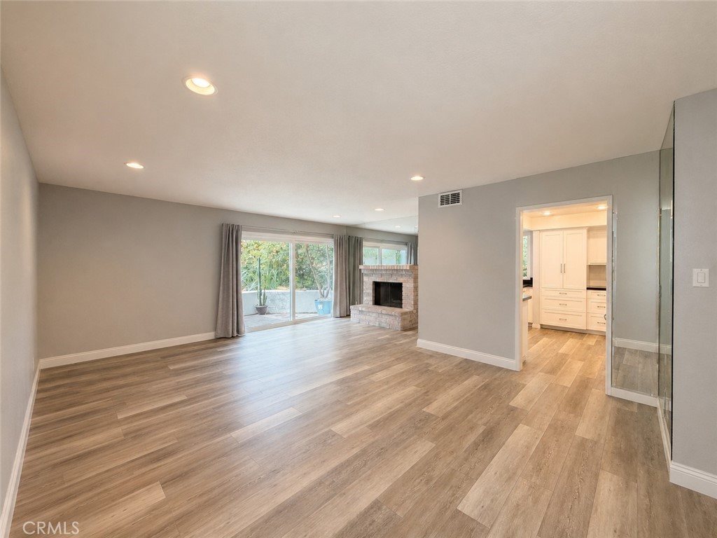 Residential Lease for rent at 34101 Via California 39, San Juan Capistrano CA featuring 3 beds and 3 baths