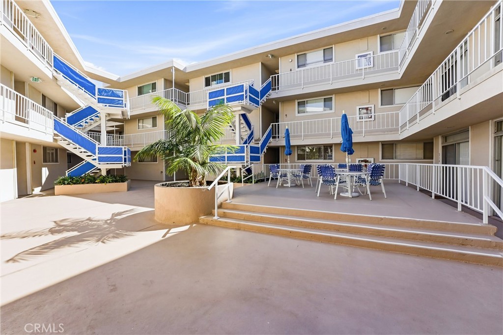 Active for sale at Long Beach, CA, Long Beach, CA CA and 2 baths