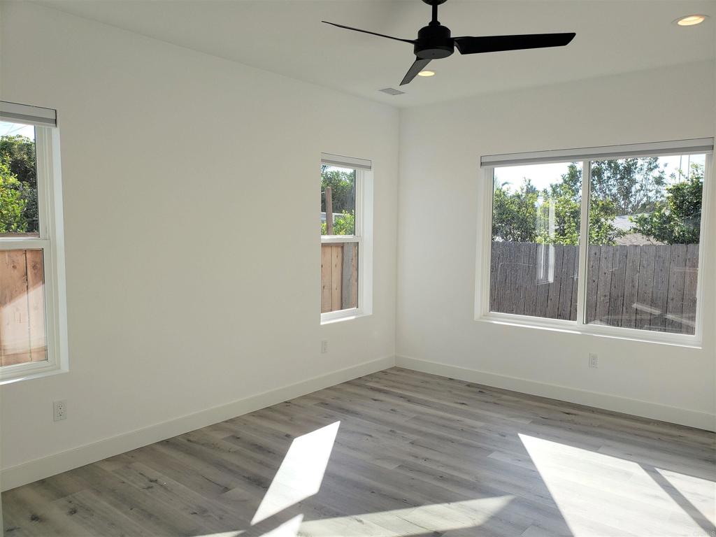 Residential Lease for rent at 804 & 814 Clark Ave, Encinitas, San Diego County CA featuring 2 beds and 2 baths