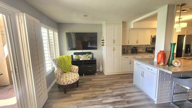Residential Lease for rent at 78069 Cobalt Court, La Quinta CA featuring 1 bed and 1 bath